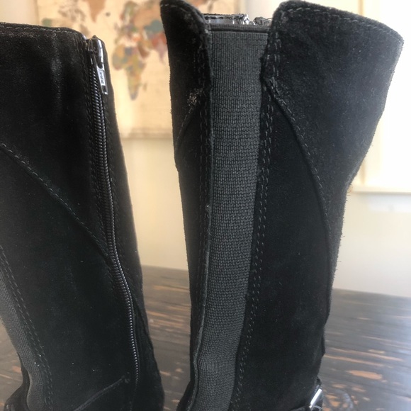 Nine West Heeled Boots, 8.5 - Picture 4 of 6